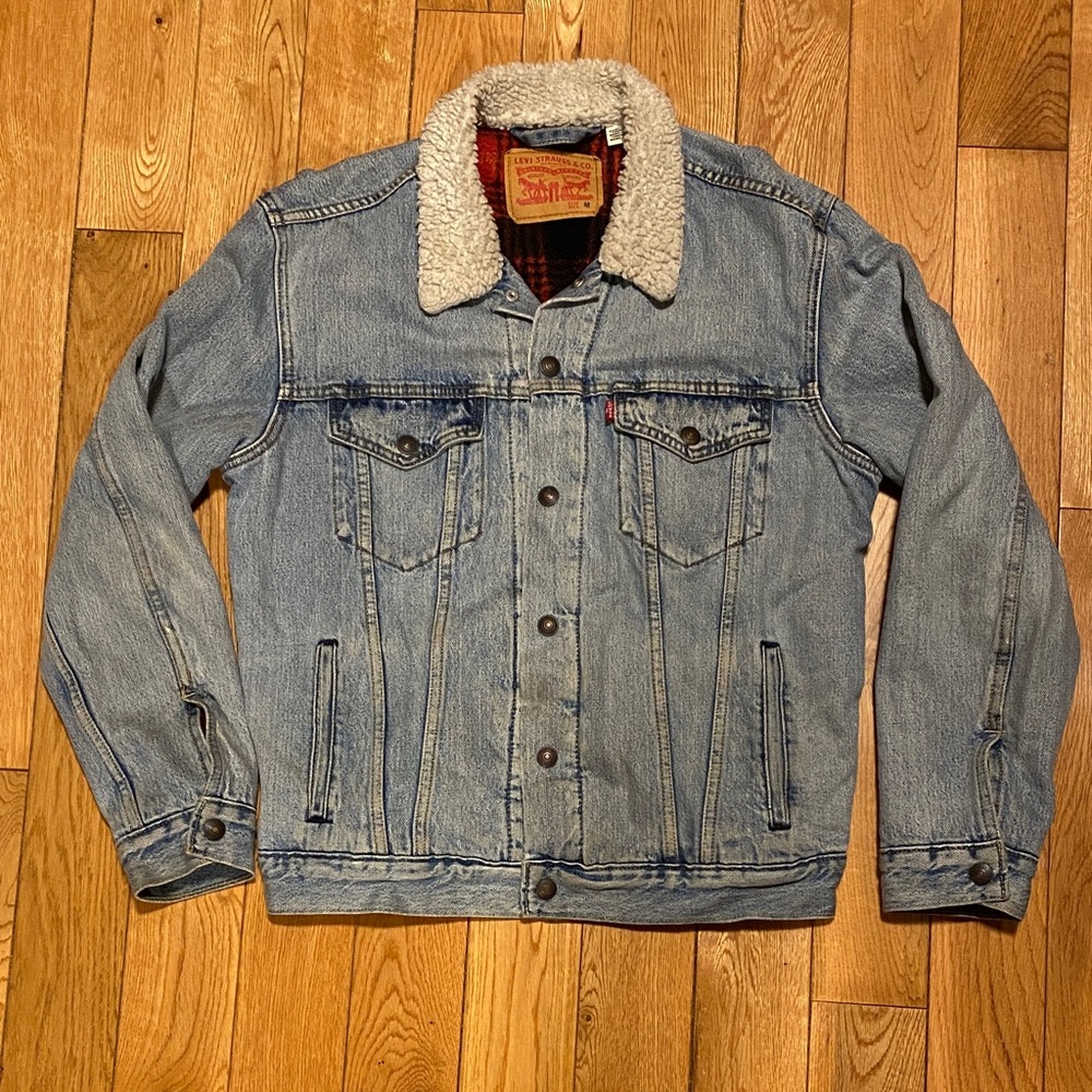 Levi's Light Blue Denim Jacket with Sherpa Collar